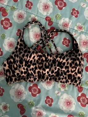 Victoria's Secret Leopard Print Raceback Bralette size L